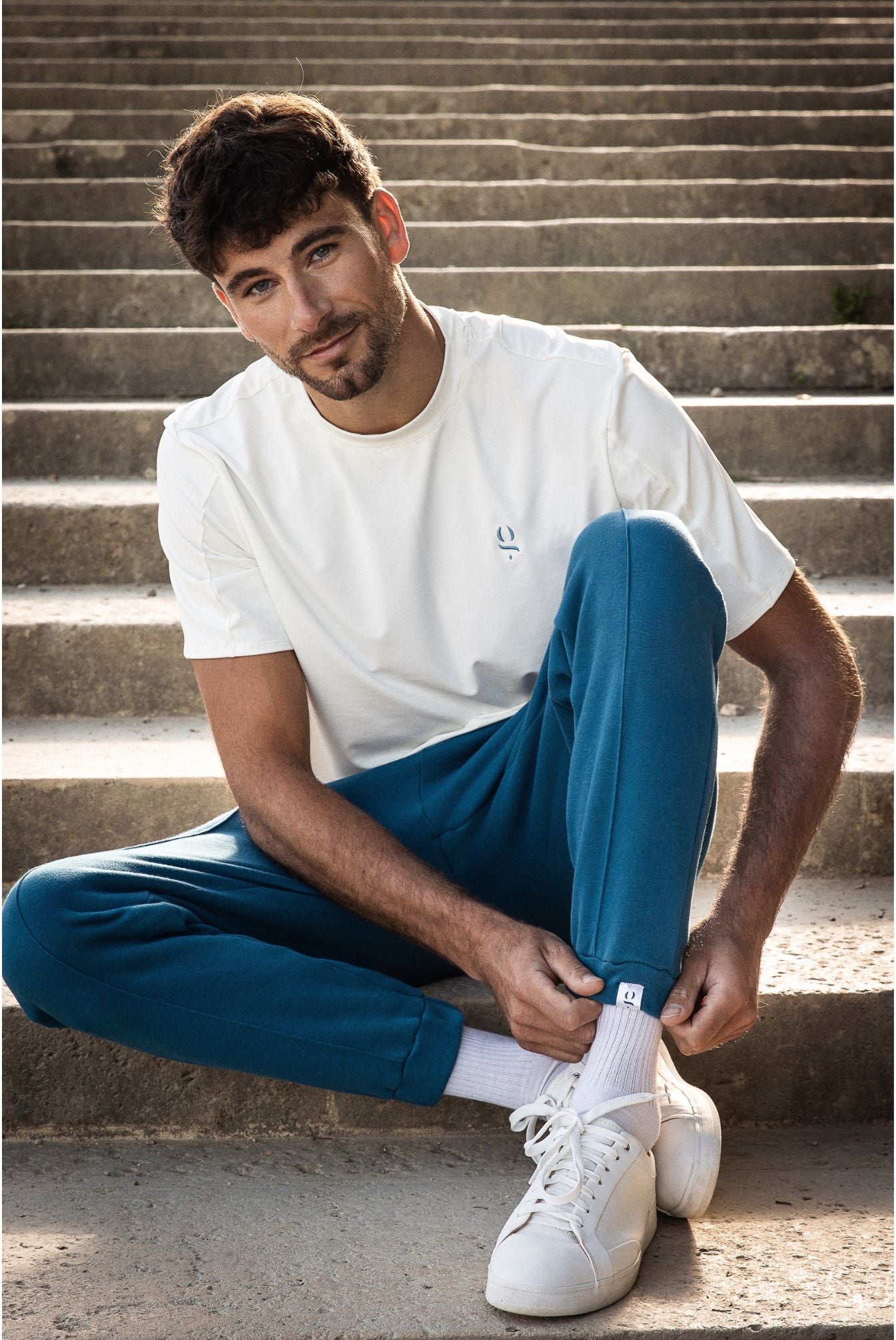 T-SHIRT HUGO